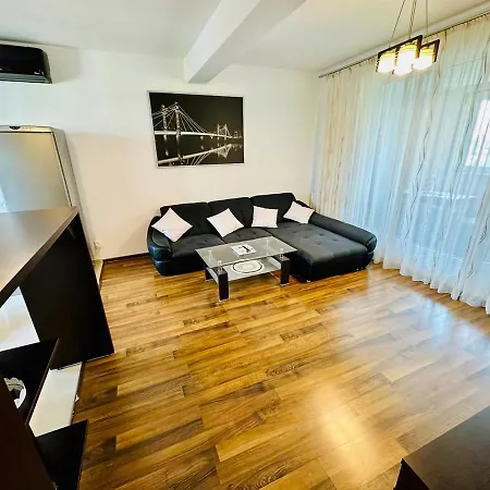 Moon Modern Apartment-2